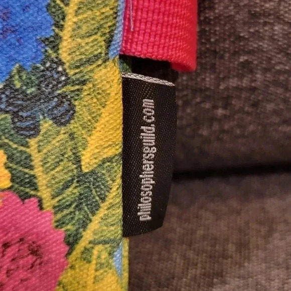 Frida Kahlo Art Zipper Bag - Picture 4 of 6